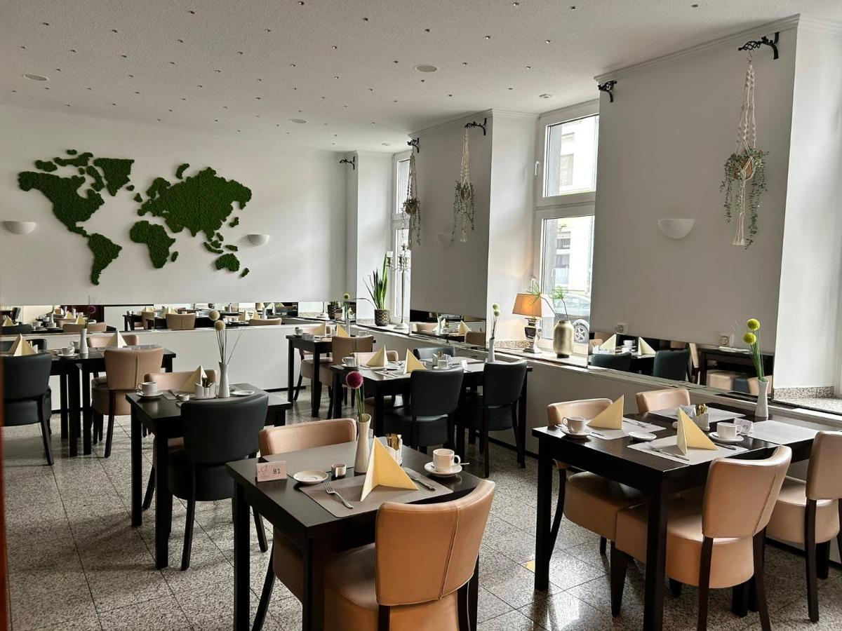 Boutique-Garni Hotel Papillon كمبن المظهر الخارجي الصورة