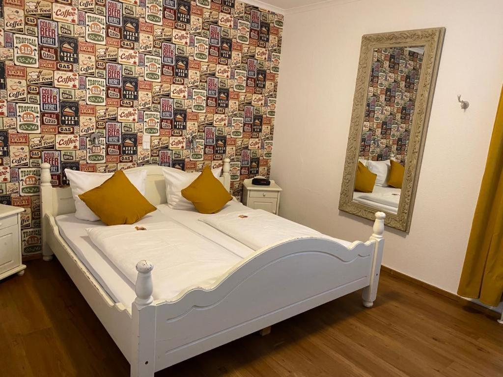 Boutique-Garni Hotel Papillon كمبن المظهر الخارجي الصورة