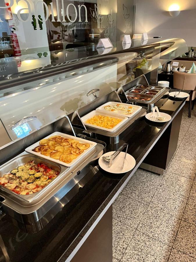 Boutique-Garni Hotel Papillon كمبن المظهر الخارجي الصورة
