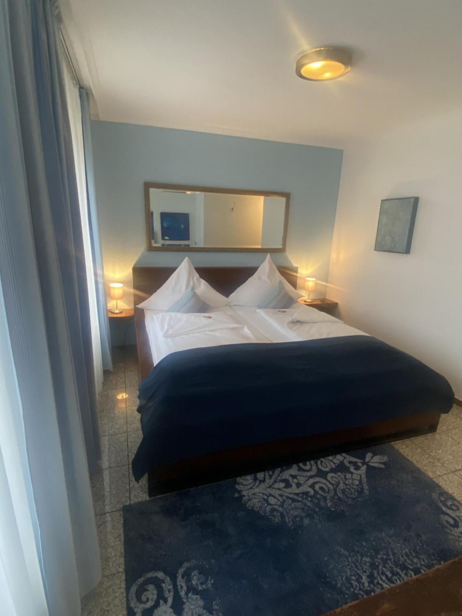 Boutique-Garni Hotel Papillon كمبن المظهر الخارجي الصورة