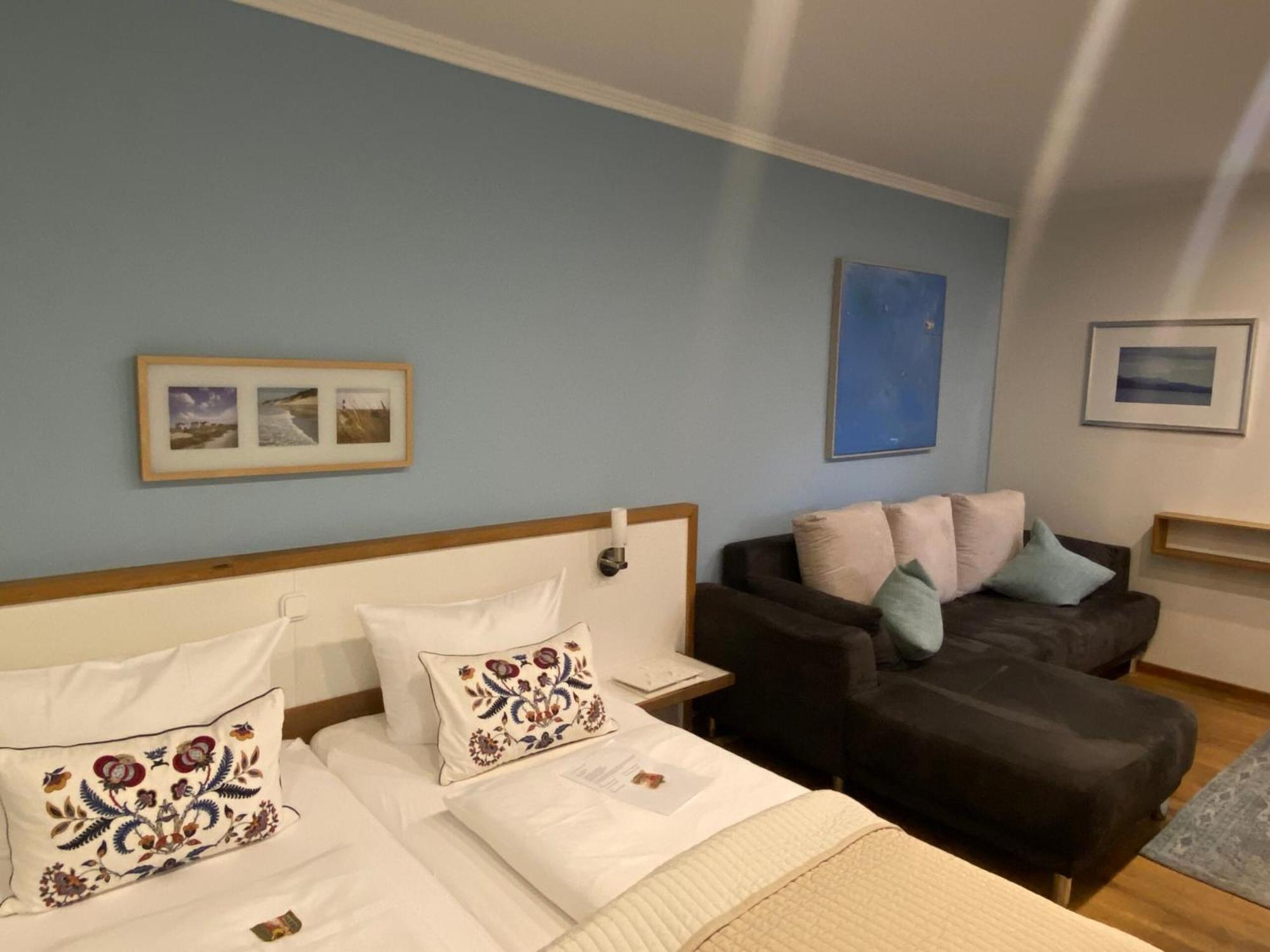 Boutique-Garni Hotel Papillon كمبن المظهر الخارجي الصورة
