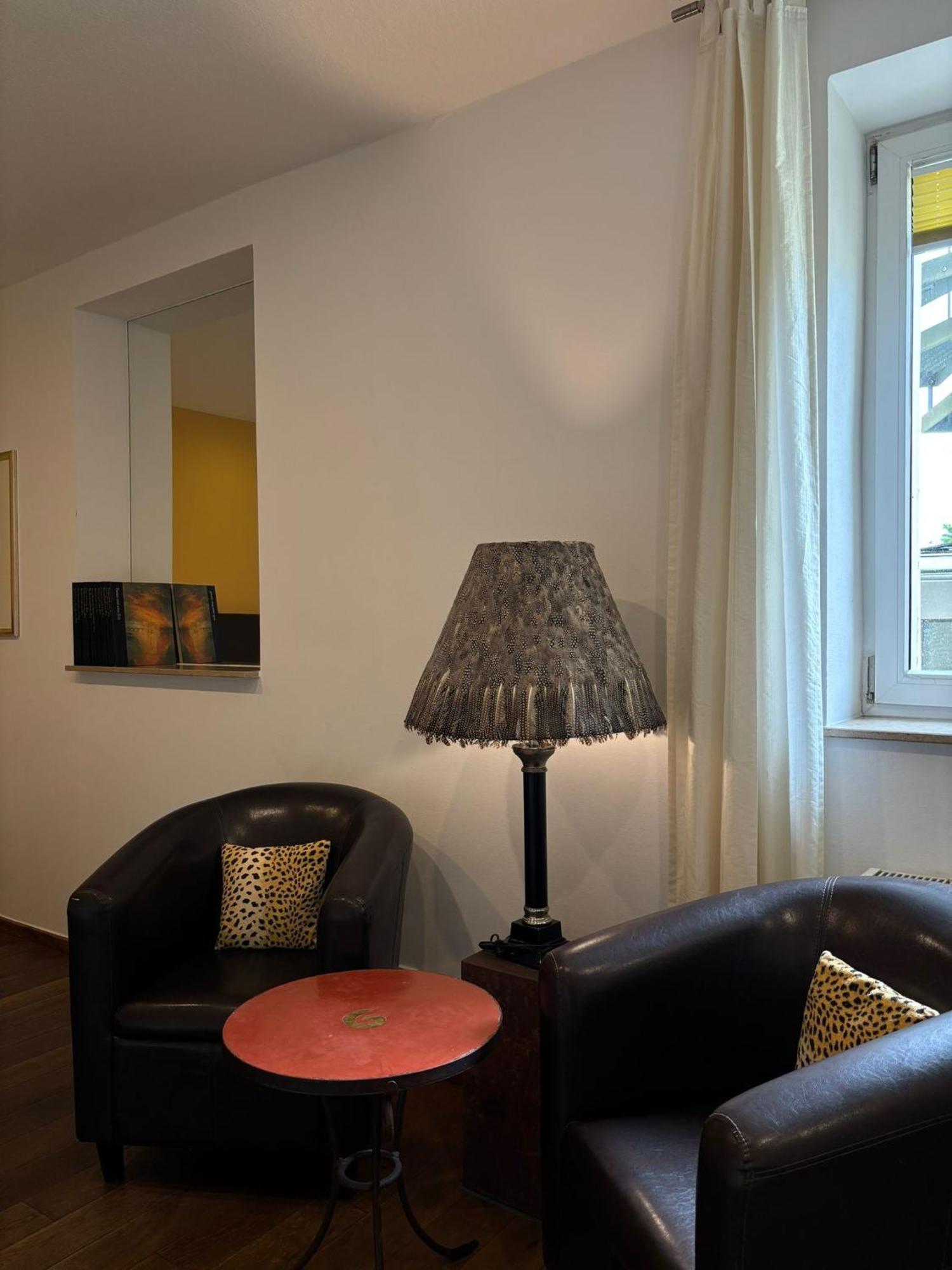 Boutique-Garni Hotel Papillon كمبن المظهر الخارجي الصورة